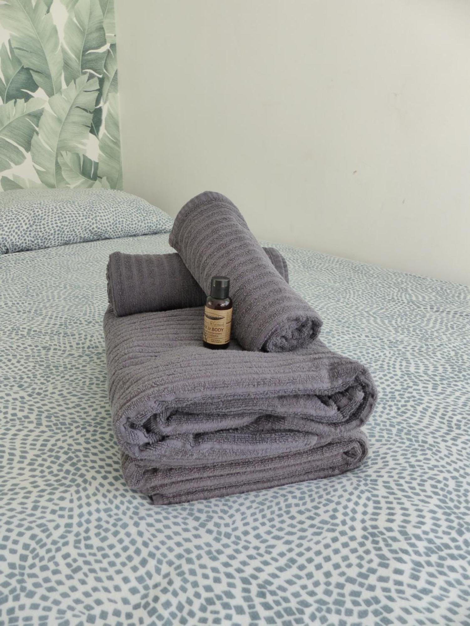 Hermeland Ile de Nantes Apartment Bagian luar foto